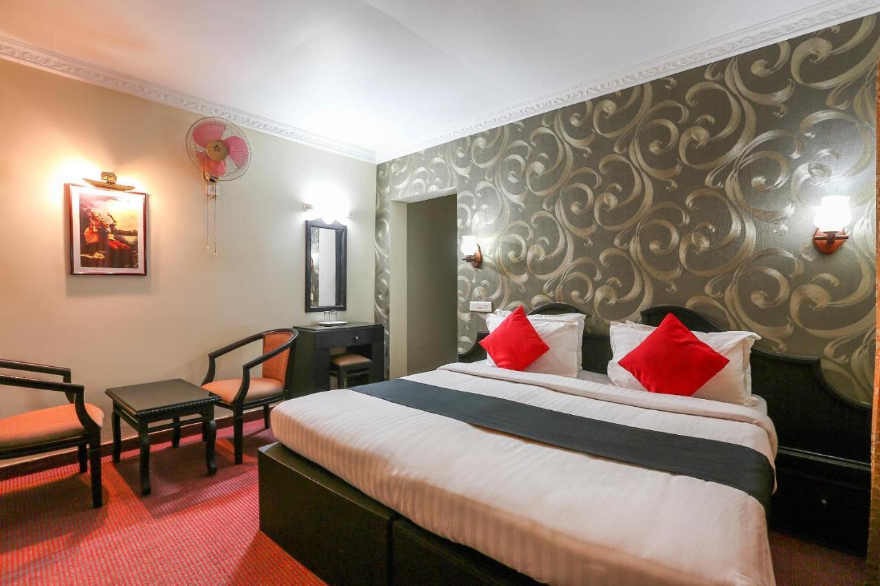 Capital O 72337 Hotel Konkan Tadka Bombay Eksteriør billede