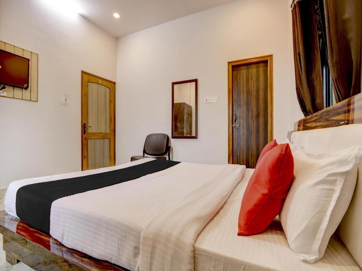 Capital O 72337 Hotel Konkan Tadka Bombay Eksteriør billede